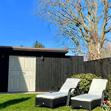 Traumhaus Unter Reet Apartment Zingst Exterior photo